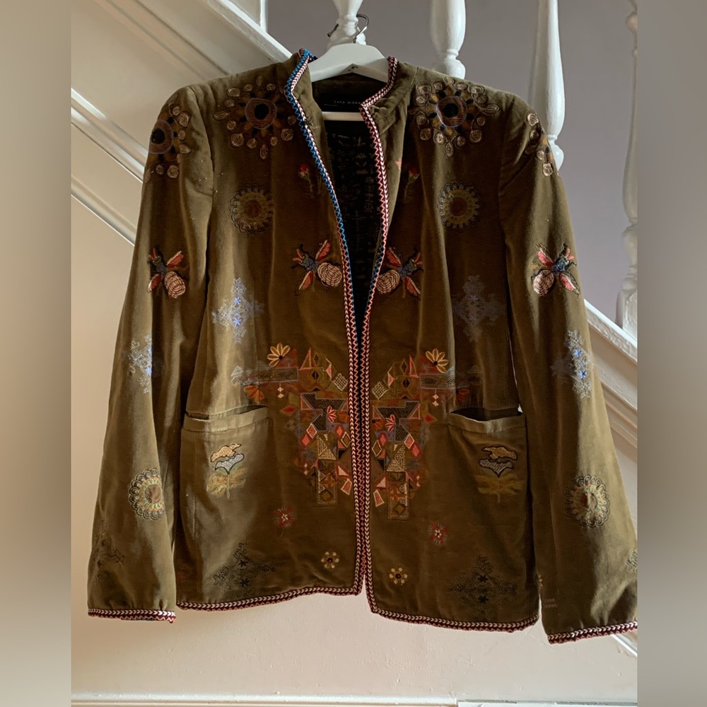 Embroidered Velvet Zara Jacket - Medium